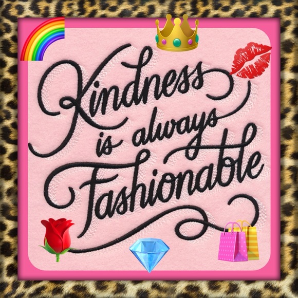 ❌👑✅PRICE FIRM✅Beautiful
Matching Black & Gold Crossbody Fashion Bag & Wallet Set - Picture 6 of 7